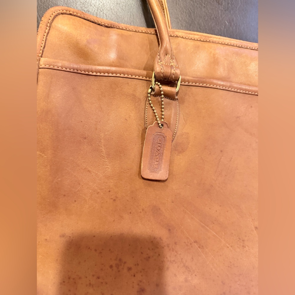 Vintage Coach British Tan Leather Tote - Picture 2 of 14